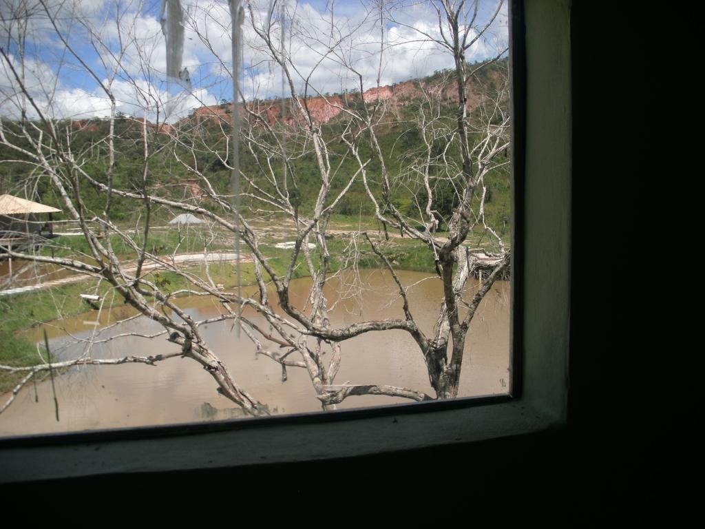 Jardim Dos Sonhos Hotel Santo Antonio do Leite Luaran gambar