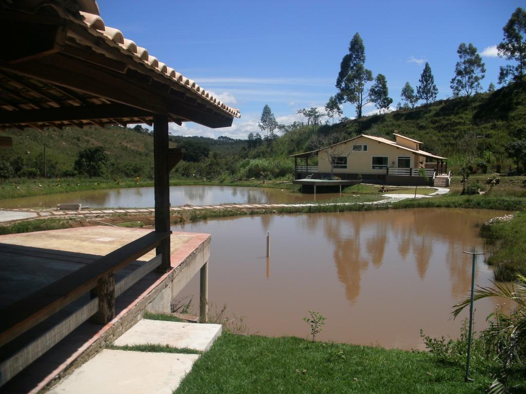 Jardim Dos Sonhos Hotel Santo Antonio do Leite Luaran gambar