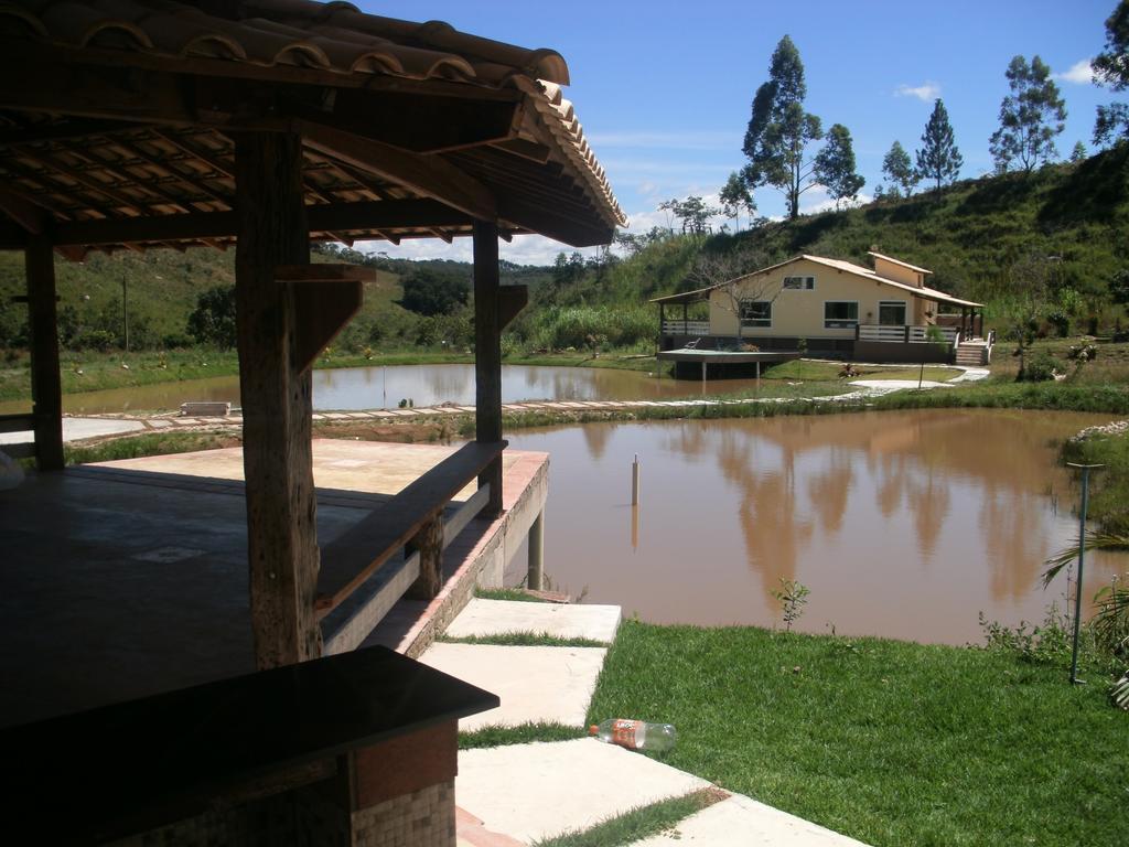 Jardim Dos Sonhos Hotel Santo Antonio do Leite Luaran gambar