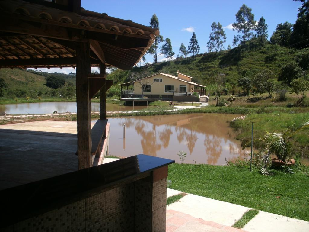 Jardim Dos Sonhos Hotel Santo Antonio do Leite Luaran gambar